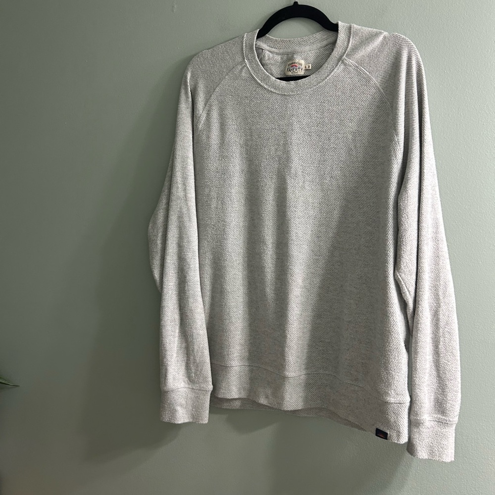 Faherty light grey the legend sweater